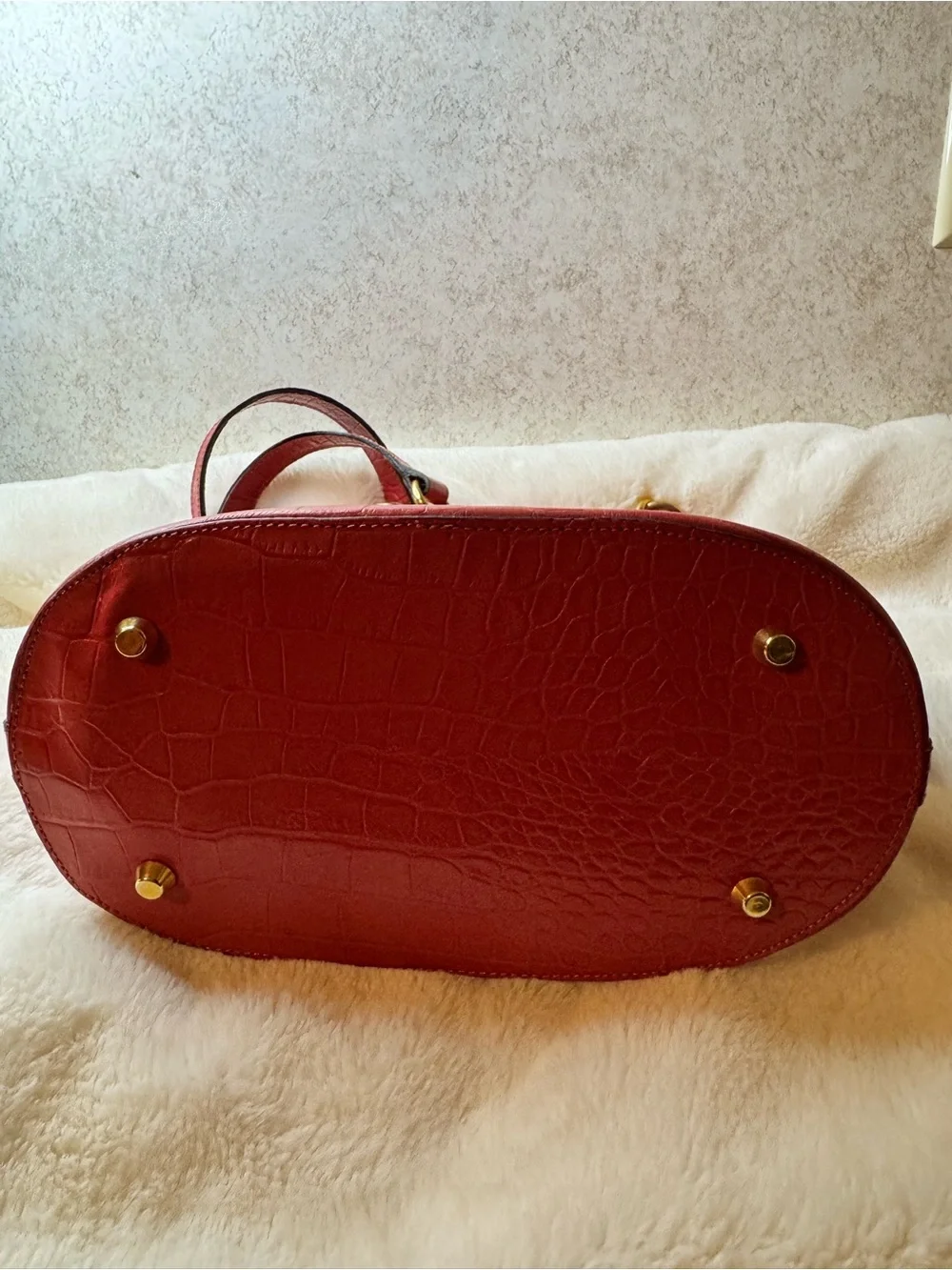 Saks Fifth Ave Made in Italy Calf Skin Red Croc-Embossed Leather Shoulder Bag